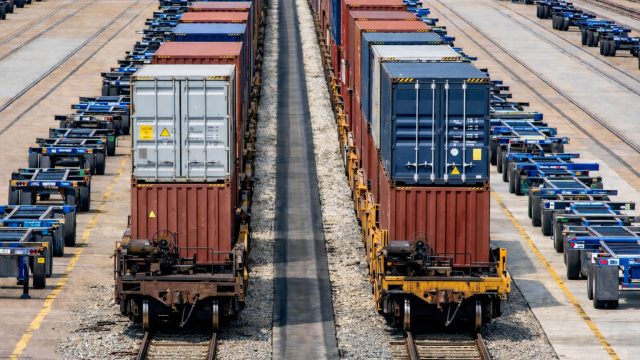 img-industries-intermodal-rev